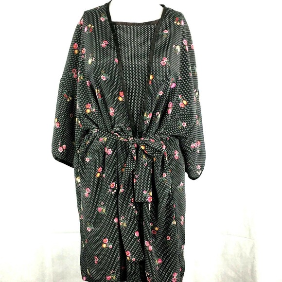 Val Mode Lingerie Womens Sz m Black 2Pc Floral Top & Robe Kimono Silky *no pants - Picture 1 of 10